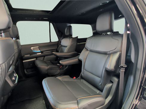 Used 2026 Ford Expedition Tremor AWD/4WD image 30