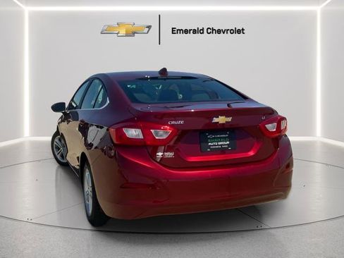 Used 2016 Chevrolet Cruze LT w/ LT Convenience Package FWD image 6