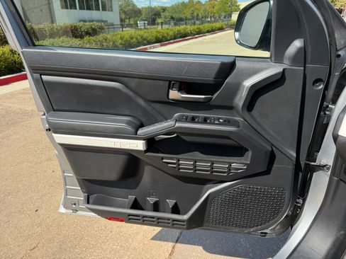 Used 2024 Toyota Tacoma TRD Off-Road image 20