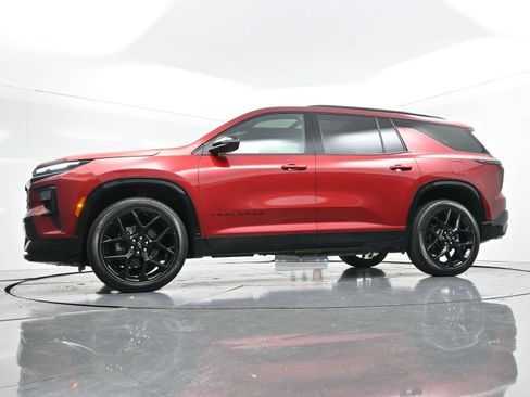 Used 2024 Chevrolet Traverse RS w/ LPO, Floor Liner Package image 49