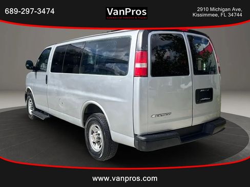 Used 2016 Chevrolet Express 2500 LS RWD image 3