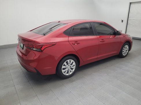 Used 2021 Hyundai Accent SE FWD image 10