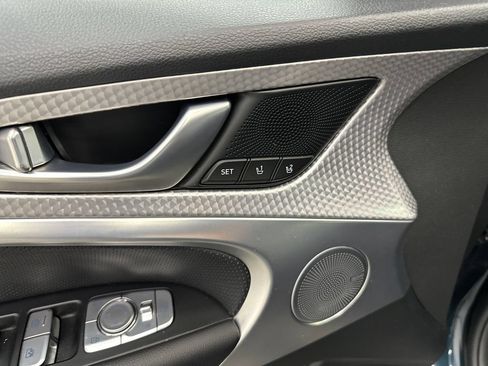 Used 2023 Genesis G70 2.0T w/ Sport Prestige Package RWD image 12