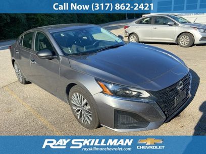 Used 2024 Nissan Altima 2.5 SV