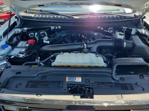 Certified 2025 Ford Expedition Max Platinum AWD/4WD image 28