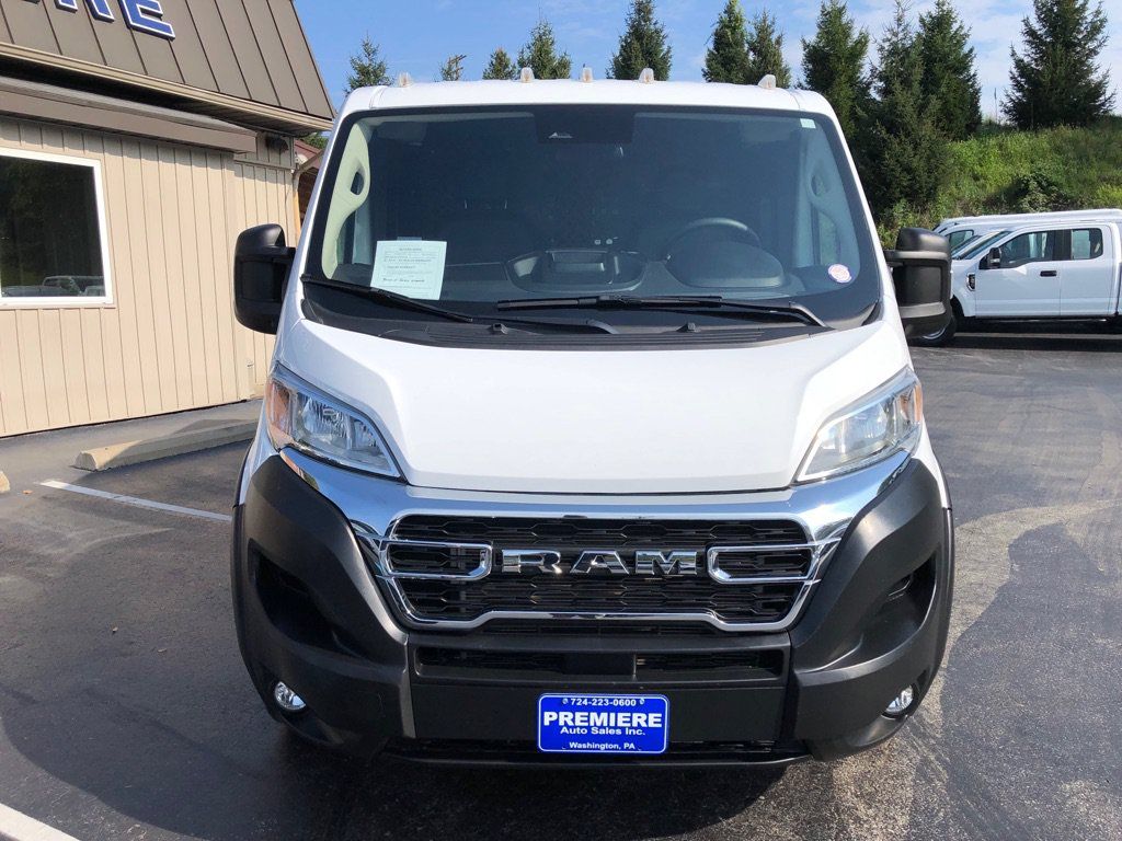 Used 2025 RAM ProMaster 2500 w/ U-Haul Equipment Group FWD image 9
