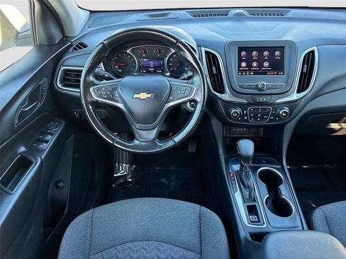 Used 2022 Chevrolet Equinox LT w/ Driver Convenience Package image 20