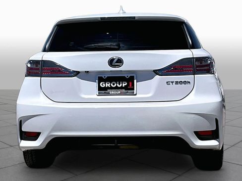 Used 2014 Lexus CT 200h FWD image 5