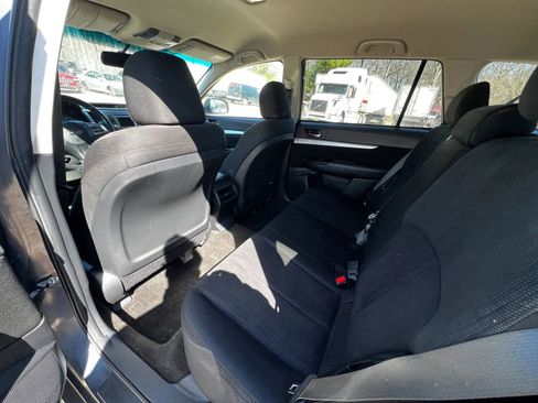 Used 2014 Subaru Outback 2.5i Premium AWD/4WD image 10