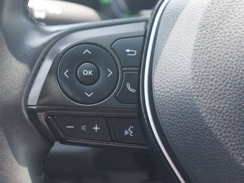 Used 2023 Toyota RAV4 XSE AWD/4WD image 10