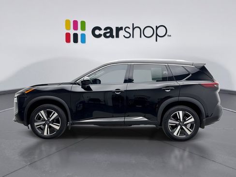 Used 2023 Nissan Rogue SL w/ SL Premium Package image 2