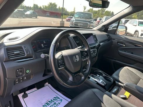 Used 2022 Honda Pilot Black Edition image 13