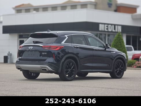 Used 2021 INFINITI QX50 Luxe FWD image 6