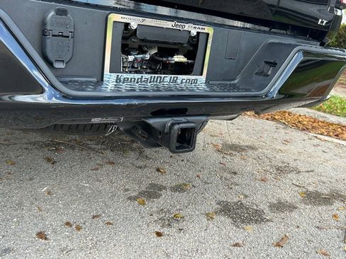 Used 2023 Chevrolet Colorado LT w/ LT Convenience Package image 30