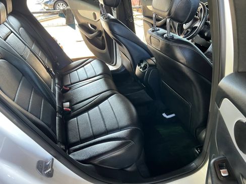 Used 2019 Mercedes-Benz GLC 300 w/ Premium Package image 14