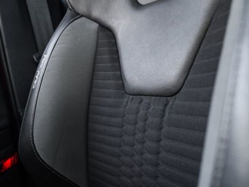 Used 2018 Ford Focus ST w/ Equipment Group 401A image 75