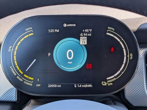 Used 2023 MINI Cooper SE FWD image 10