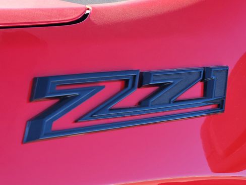 Used 2023 Chevrolet Silverado 1500 RST image 10