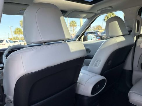 Used 2026 Hyundai Palisade Calligraphy image 14