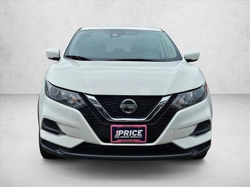 Used 2020 Nissan Rogue Sport S w/ Appearance Package FWD image 2