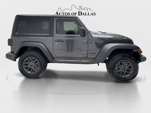 Used 2024 Jeep Wrangler Sport AWD/4WD image 11