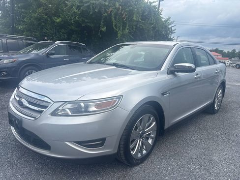 Used 2010 Ford Taurus Limited FWD image 6