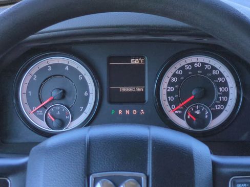 Used 2018 RAM 1500 ST w/ SXT Appearance Group AWD/4WD image 33