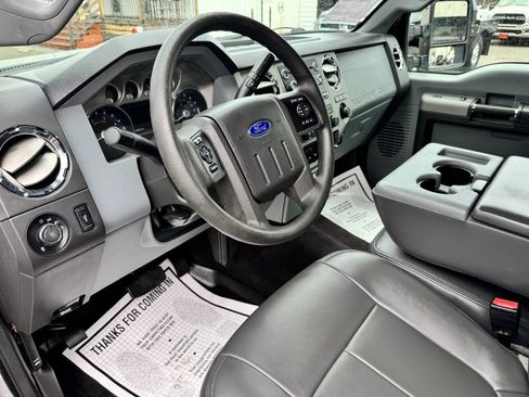 Used 2012 Ford F250 XLT w/ XLT Premium Pkg image 11