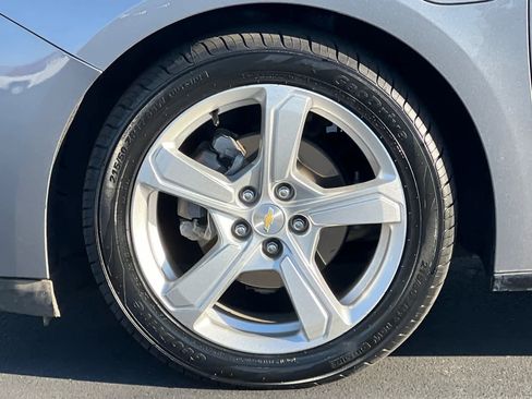 Used 2018 Chevrolet Volt LT image 27