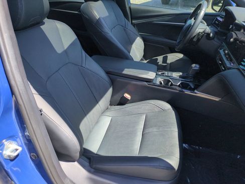 Used 2025 Toyota Camry XSE FWD image 32