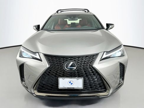 Used 2019 Lexus UX 200 F Sport FWD image 2