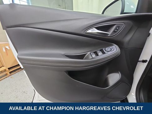 Used 2024 Buick Encore GX Sport Touring FWD image 30