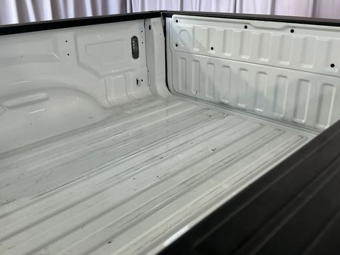 Used 2025 RAM 1500 Laramie AWD/4WD image 18