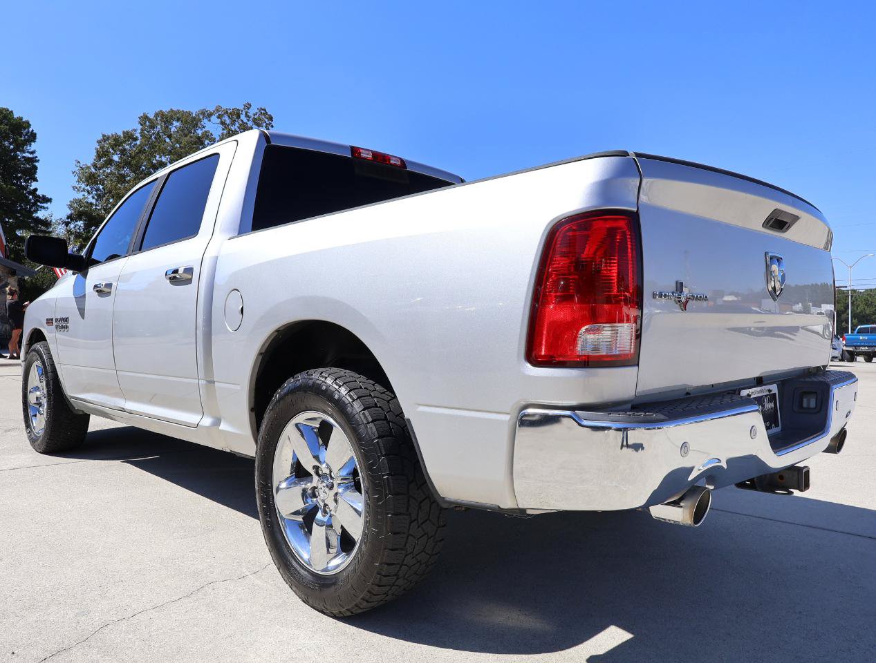 Used 2016 RAM 1500 Lone Star RWD image 4
