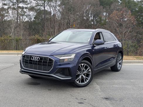 Used 2023 Audi Q8 Premium Plus image 1