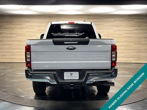 Used 2022 Ford F250 XLT w/ XLT Premium Package image 9