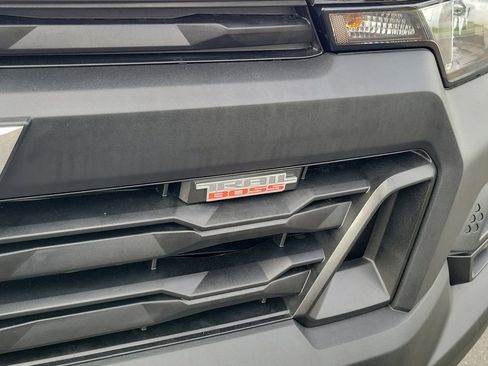 Used 2026 Chevrolet Colorado Trail Boss AWD/4WD image 24