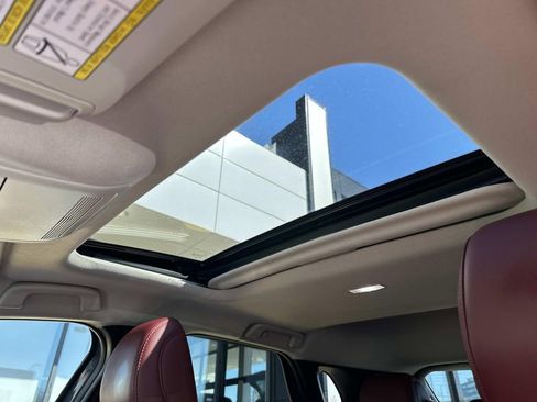 Used 2023 MAZDA CX-30 AWD 2.5 S w/ Preferred Package image 28