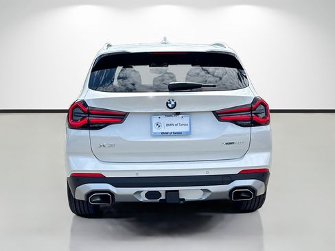 Used 2024 BMW X3 xDrive30i w/ Premium Package AWD/4WD image 4