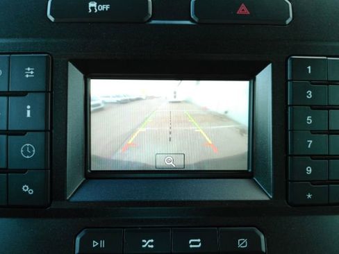 Used 2020 Ford F250 XL w/ Power Equipment Group image 8