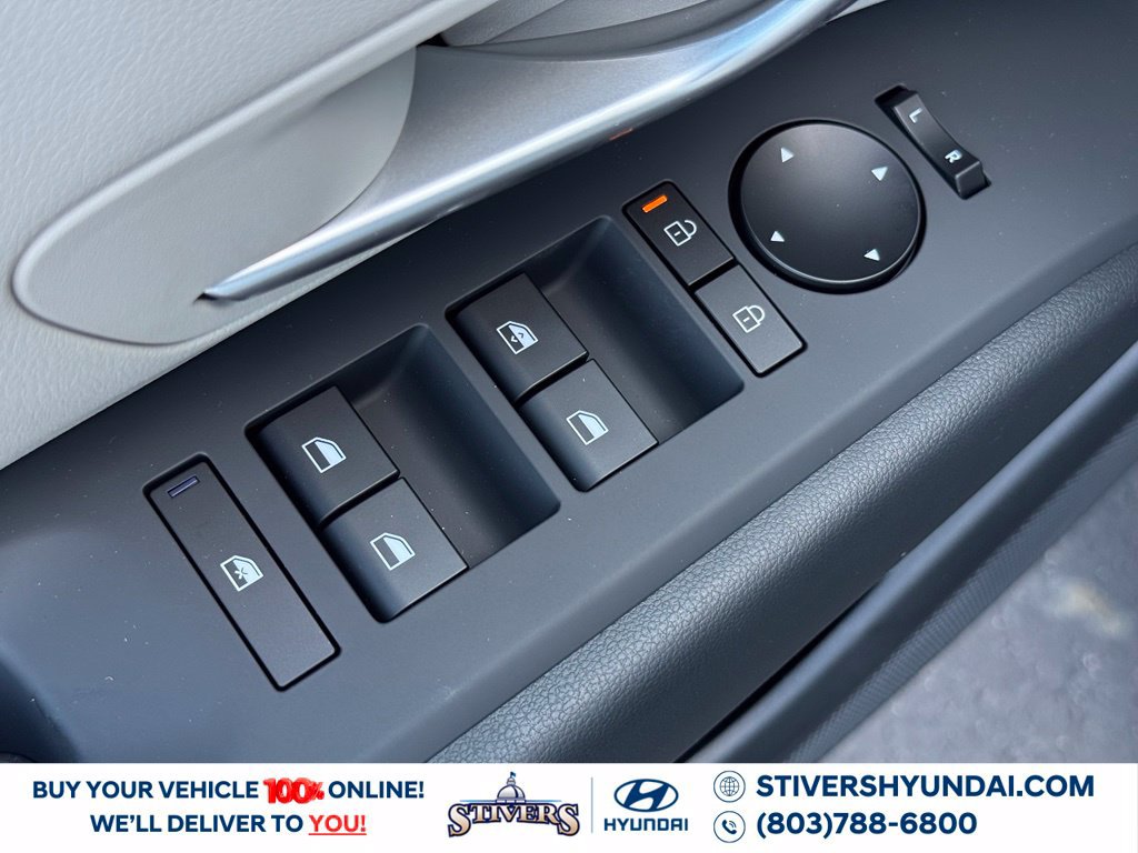 New 2026 Hyundai Tucson SE w/ Tow & Go Package FWD image 22