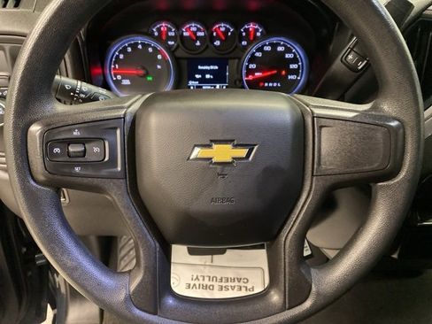 Used 2021 Chevrolet Silverado 1500 Custom image 16