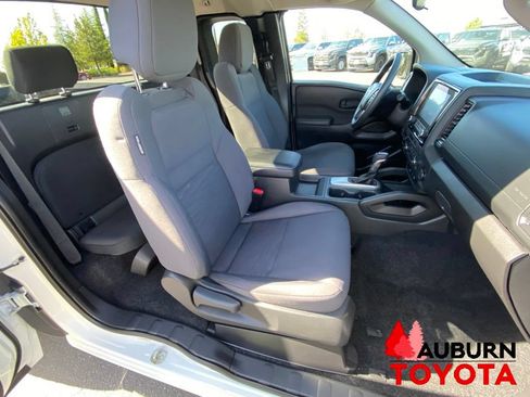 Used 2023 Nissan Frontier 4x4 King Cab image 14