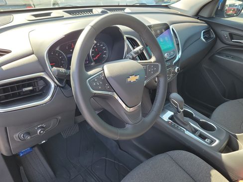 Used 2024 Chevrolet Equinox LT FWD image 16