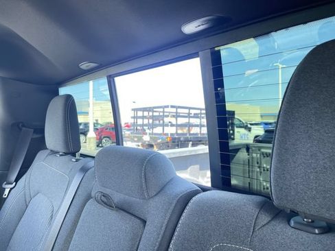 Used 2020 RAM 1500 Big Horn AWD/4WD image 18