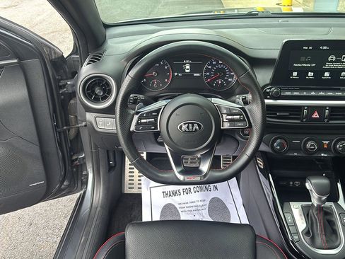 Used 2021 Kia Forte GT w/ GT2 Package image 9