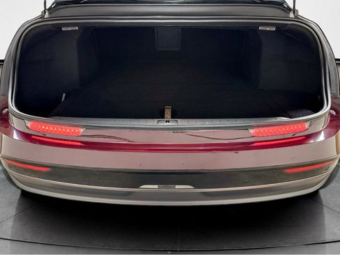 Used 2025 Lucid Air Pure image 28