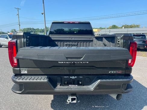 Used 2022 GMC Sierra 2500 AT4 w/ Gooseneck/5TH Wheel Package image 6