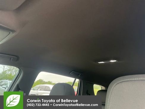 Used 2026 Chevrolet Equinox LT AWD/4WD image 24