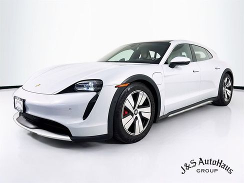 Used 2023 Porsche Taycan 4S image 3